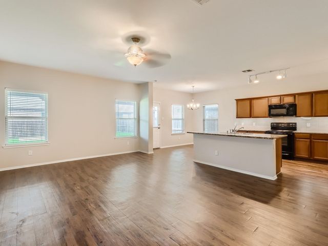 1200 Pampa Grass Drive, Princeton, TX 75407