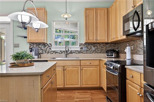 4029 Long Point BLVD, Portsmouth, VA 23703