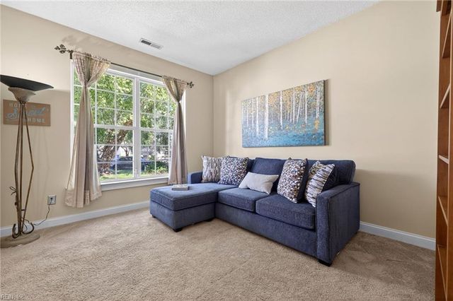 4029 Long Point BLVD, Portsmouth, VA 23703
