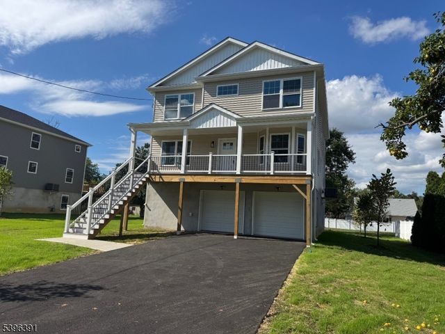 19 John St, Sayreville Boro, NJ 08857
