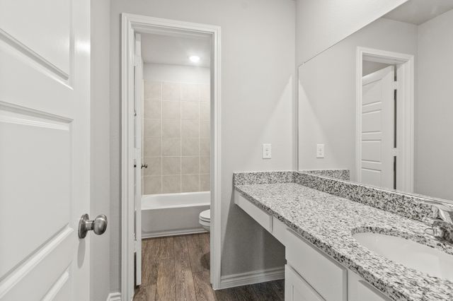 10633 Stag Lane, Fort Worth, TX 76036