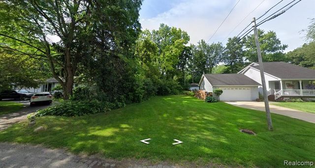 TBD Meadowfield Street, West Bloomfield, MI 48324