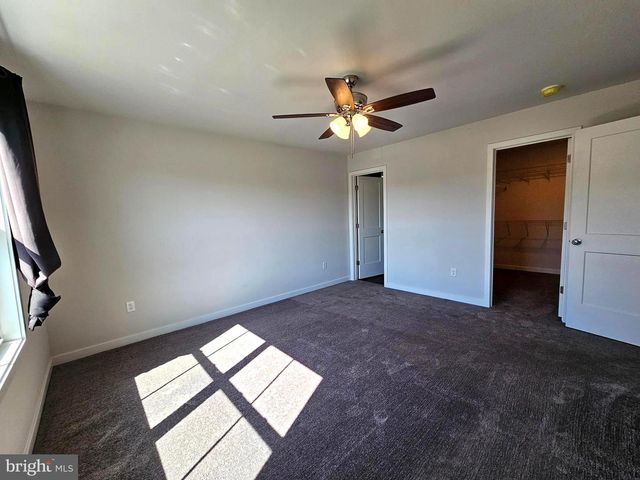 47 BOBBI CT, Berkeley Springs, WV 25411