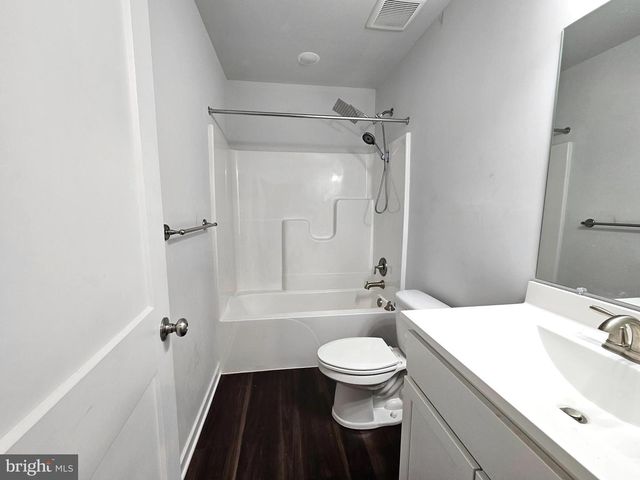 47 BOBBI CT, Berkeley Springs, WV 25411