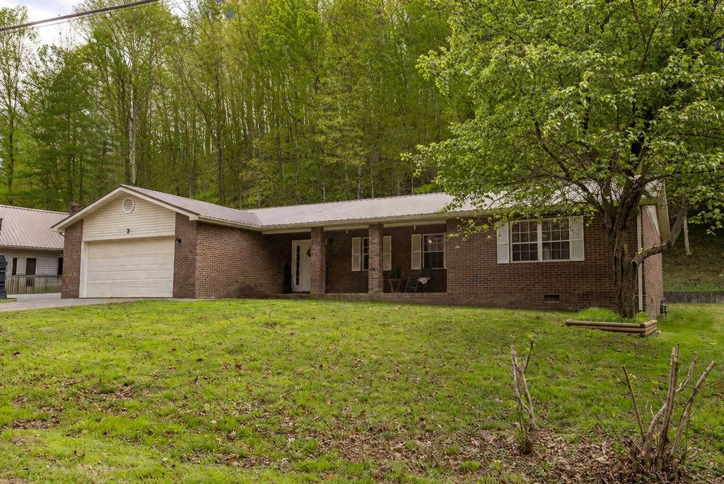 667 Whitaker Street, Morehead, KY 40351