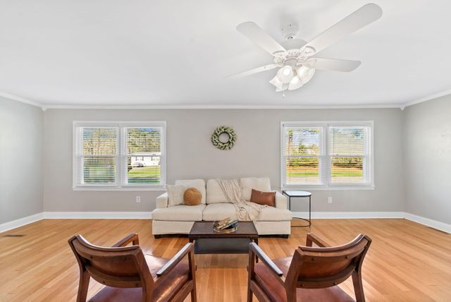 122 George Lane, Bonneau, SC 29431