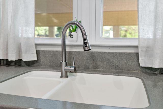 122 George Lane, Bonneau, SC 29431