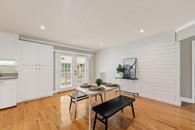 122 George Lane, Bonneau, SC 29431