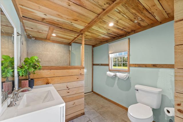 122 George Lane, Bonneau, SC 29431