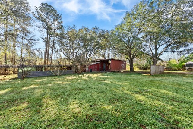 122 George Lane, Bonneau, SC 29431