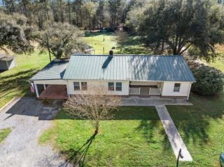 122 George Lane, Bonneau, SC 29431