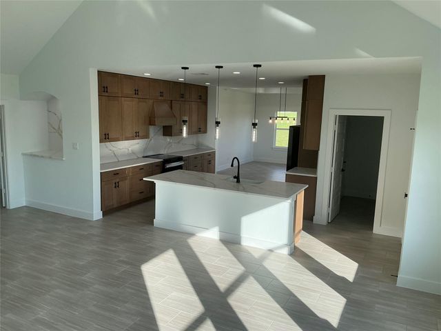 471 Buffalo Trail Trail, Angleton, TX 77515