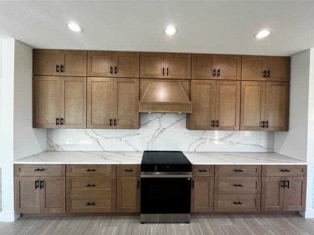 471 Buffalo Trail Trail, Angleton, TX 77515