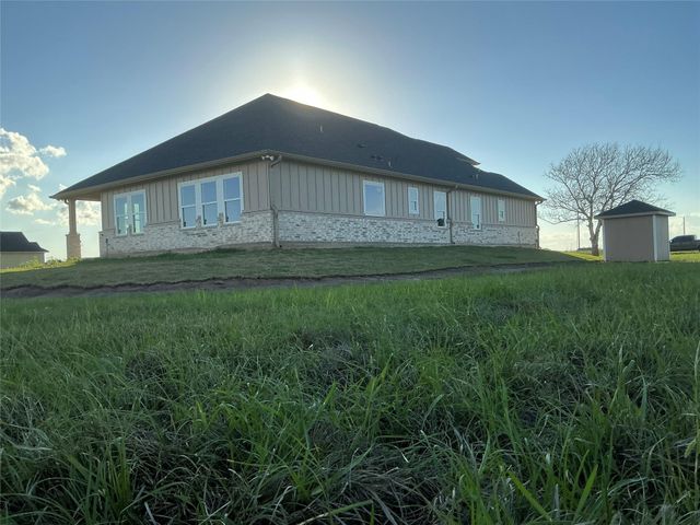 471 Buffalo Trail Trail, Angleton, TX 77515