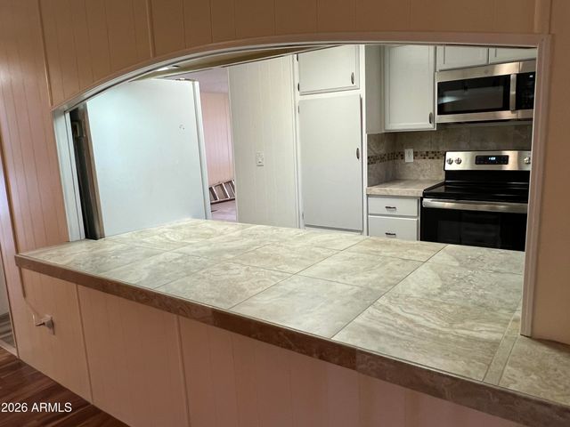 10701 N 99TH Avenue 51, Peoria, AZ 85345