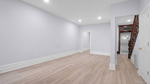 414 E 182nd Street, Bronx, NY 10457