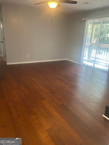 5516 Mountain Springs Circle, Stone Mountain, GA 30088