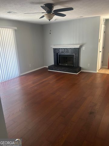 5516 Mountain Springs Circle, Stone Mountain, GA 30088