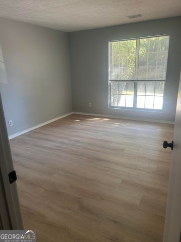 5516 Mountain Springs Circle, Stone Mountain, GA 30088