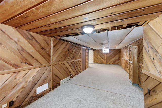 1195 Colette Place, Saint Paul, MN 55116