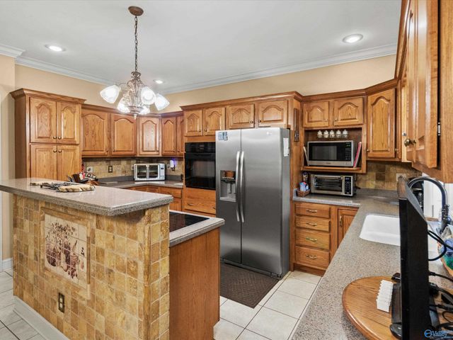 11780 Little Coffman Road, Lester, AL 35647