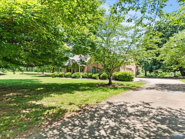 11780 Little Coffman Road, Lester, AL 35647