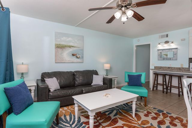 8743 Thomas Drive UNIT 931, Panama City Beach, FL 32408