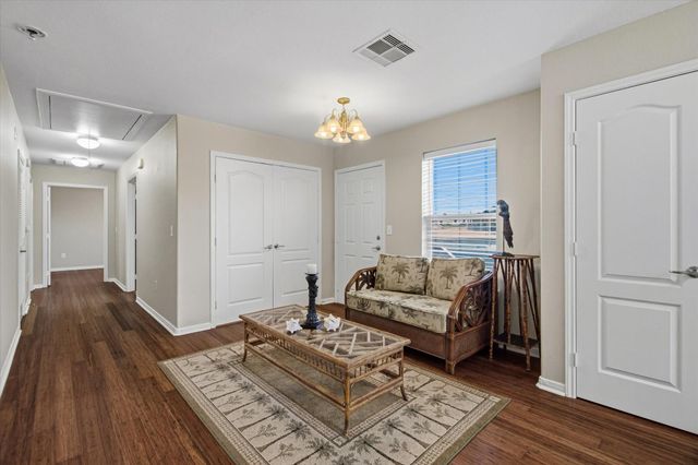 1618 Bayou Shore Drive, Galveston, TX 77551