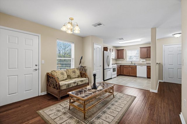 1618 Bayou Shore Drive, Galveston, TX 77551