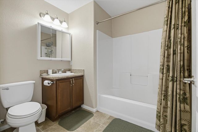 1618 Bayou Shore Drive, Galveston, TX 77551