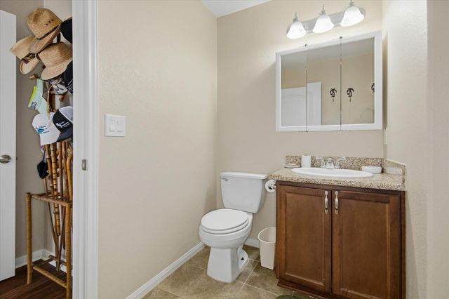 1618 Bayou Shore Drive, Galveston, TX 77551