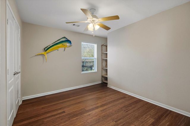 1618 Bayou Shore Drive, Galveston, TX 77551