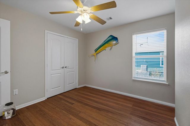 1618 Bayou Shore Drive, Galveston, TX 77551