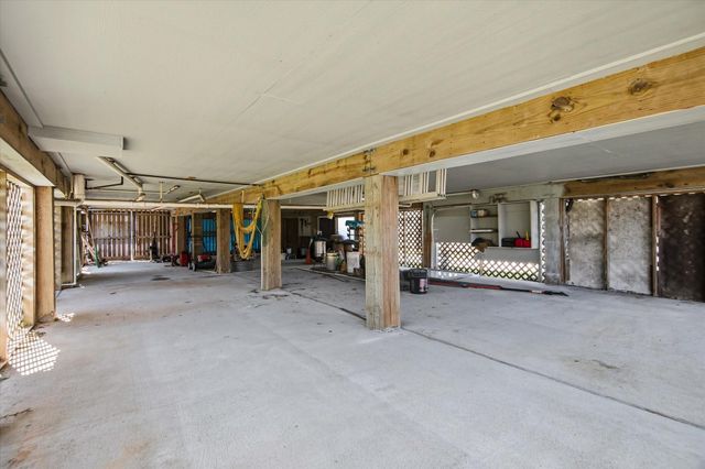 1618 Bayou Shore Drive, Galveston, TX 77551