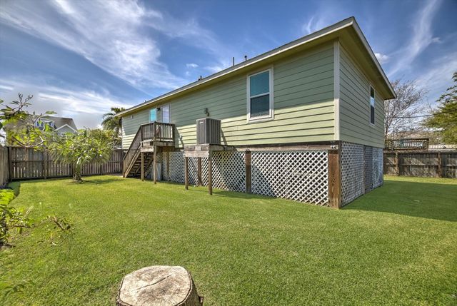 1618 Bayou Shore Drive, Galveston, TX 77551