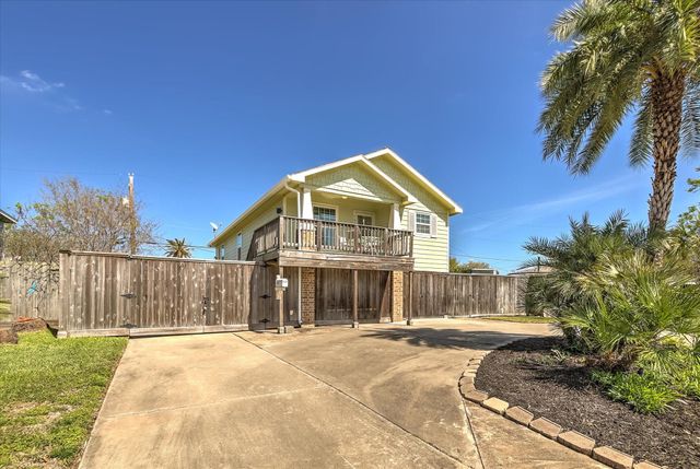 1618 Bayou Shore Drive, Galveston, TX 77551