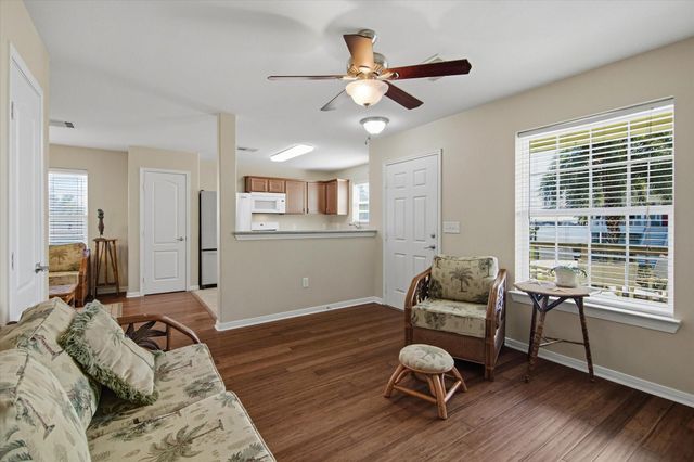 1618 Bayou Shore Drive, Galveston, TX 77551