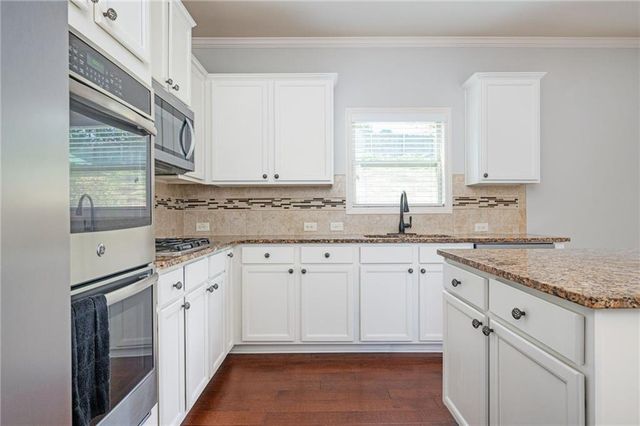 334 Liberty Drive, Acworth, GA 30102