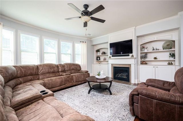 334 Liberty Drive, Acworth, GA 30102