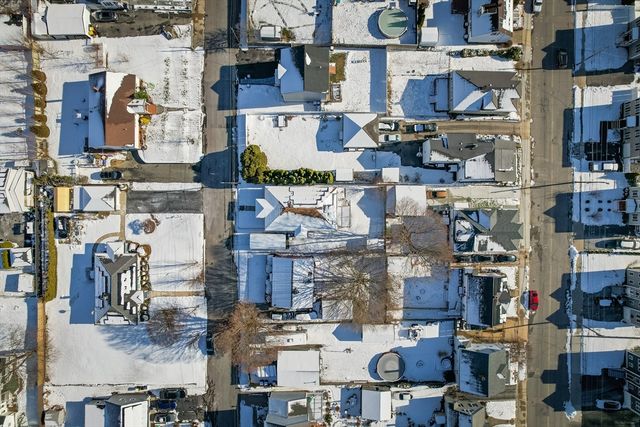 475 Ludlow Street, Fall River, MA 02721