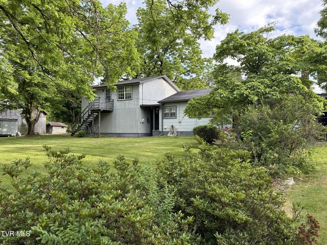 940 Middle Creek Road, Afton, TN 37616