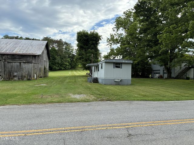 940 Middle Creek Road, Afton, TN 37616
