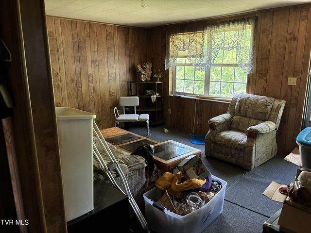 940 Middle Creek Road, Afton, TN 37616