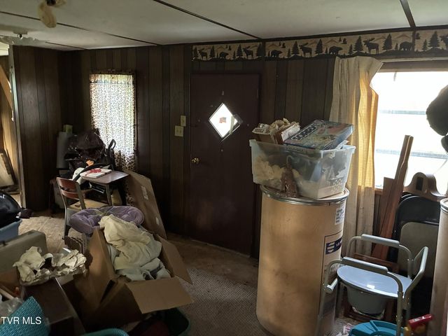 940 Middle Creek Road, Afton, TN 37616