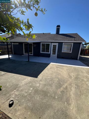 207 Stoney Ridge Rd, Vallejo, CA 94589