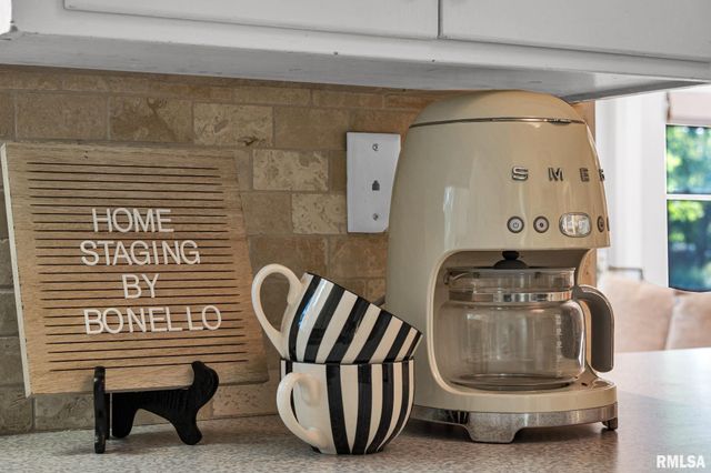 3406 N NORTH Street, Peoria, IL 61604