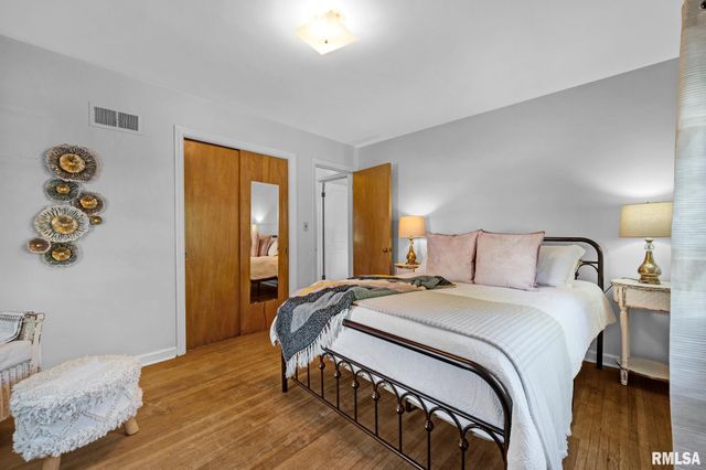 3406 N NORTH Street, Peoria, IL 61604