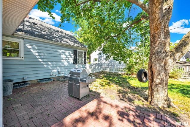 3406 N NORTH Street, Peoria, IL 61604