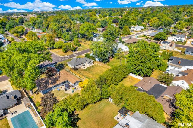 3406 N NORTH Street, Peoria, IL 61604