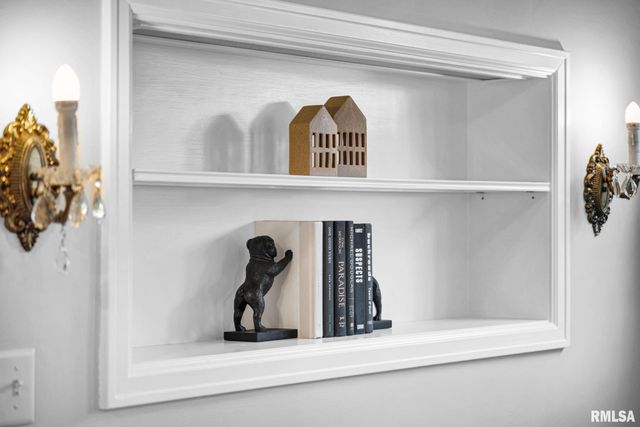 3406 N NORTH Street, Peoria, IL 61604